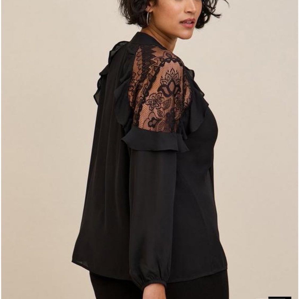 PLUS SIZE CLOTHING - Picture 4 of 8